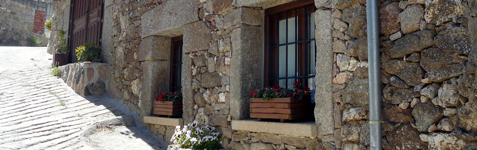 Varios pueblos con sabor serrano en tu camino a El Camping de Gredos
